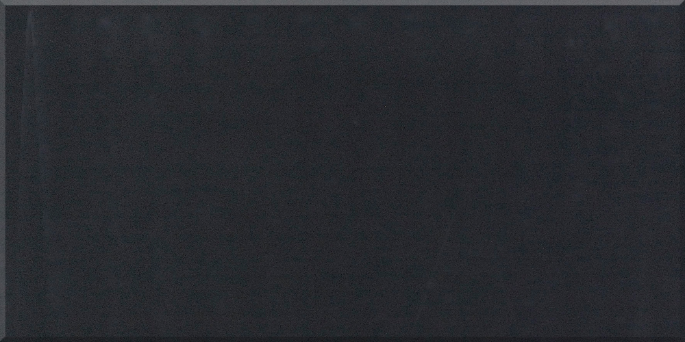 PURE BLACK